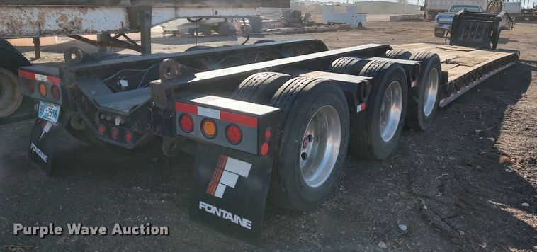image for item MJ9278 2012 Fontaine Magnitude 55H  lowboy equipment trailer