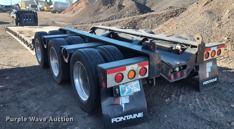 image for item MJ9278 2012 Fontaine Magnitude 55H  lowboy equipment trailer