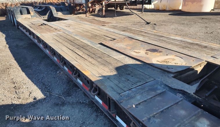 image for item MJ9278 2012 Fontaine Magnitude 55H  lowboy equipment trailer