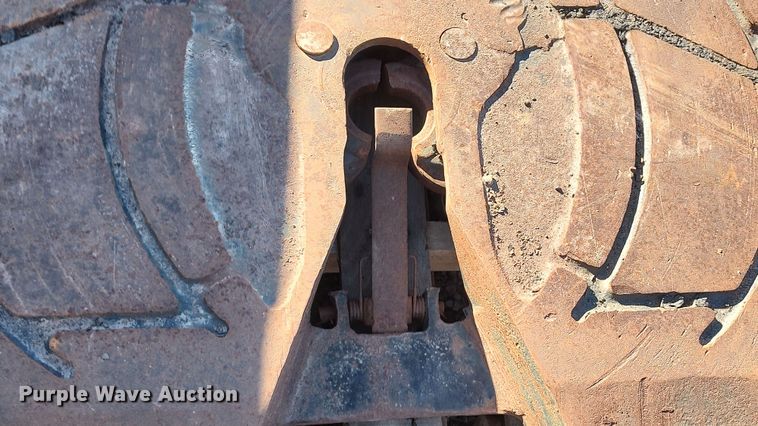 image for item MJ9287 (2) fifth wheel plates