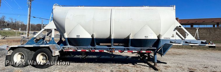image for item MN9422 1982 J&L Tank  tank trailer