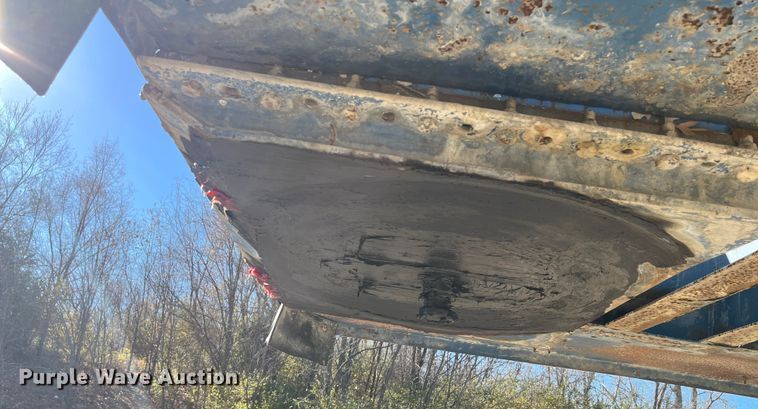 image for item MN9422 1982 J&L Tank  tank trailer