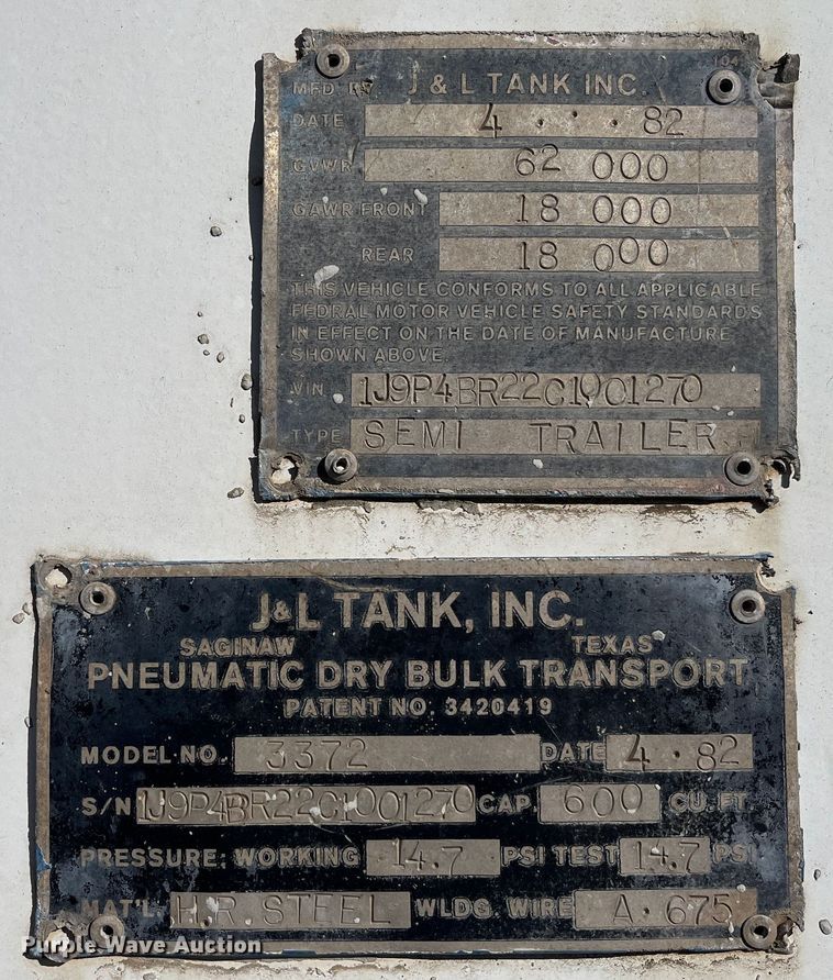 image for item MN9422 1982 J&L Tank  tank trailer