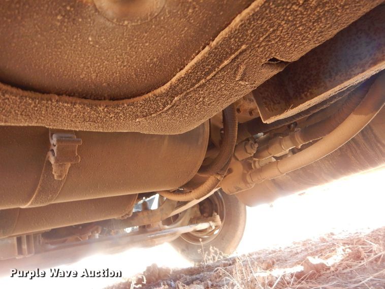 image for item MT9979 2012 Freightliner Cascadia 125  semi truck