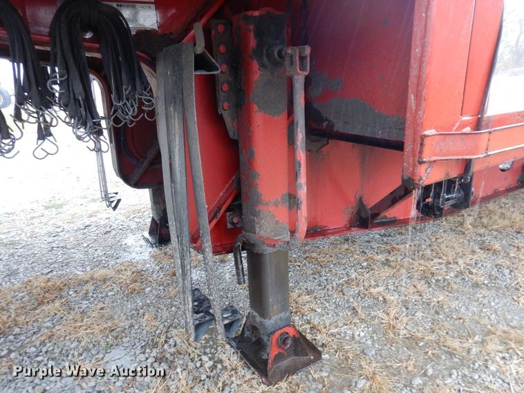image for item MW9378 2006 Manac 13248801  drop deck trailer