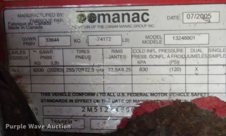 image for item MW9378 2006 Manac 13248801  drop deck trailer