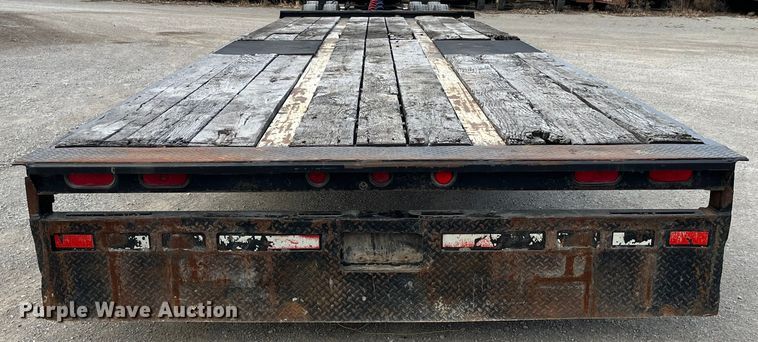 image for item MW9413 2006 Trail King TK40RB  tilt deck equipment trailer