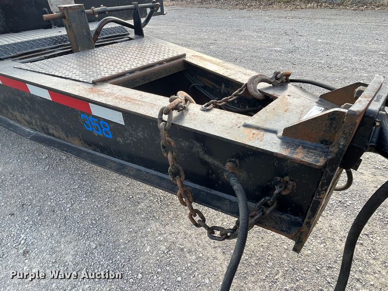 image for item MW9413 2006 Trail King TK40RB  tilt deck equipment trailer