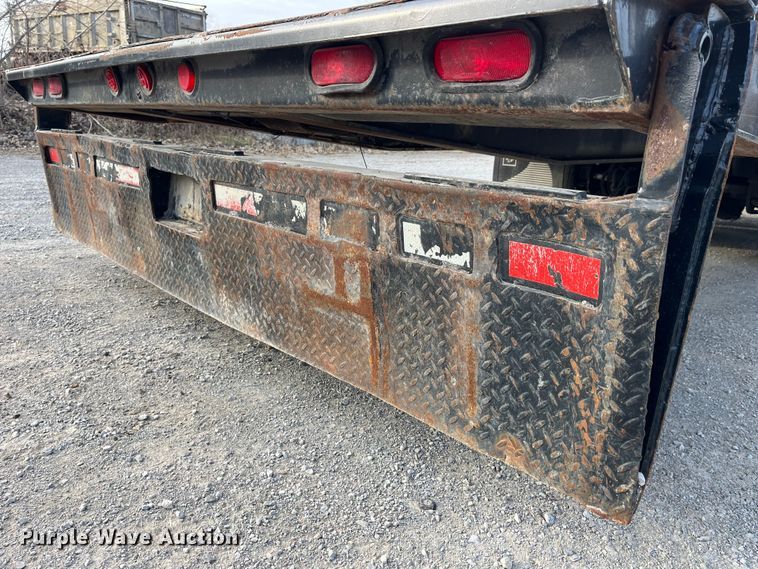 image for item MW9413 2006 Trail King TK40RB  tilt deck equipment trailer