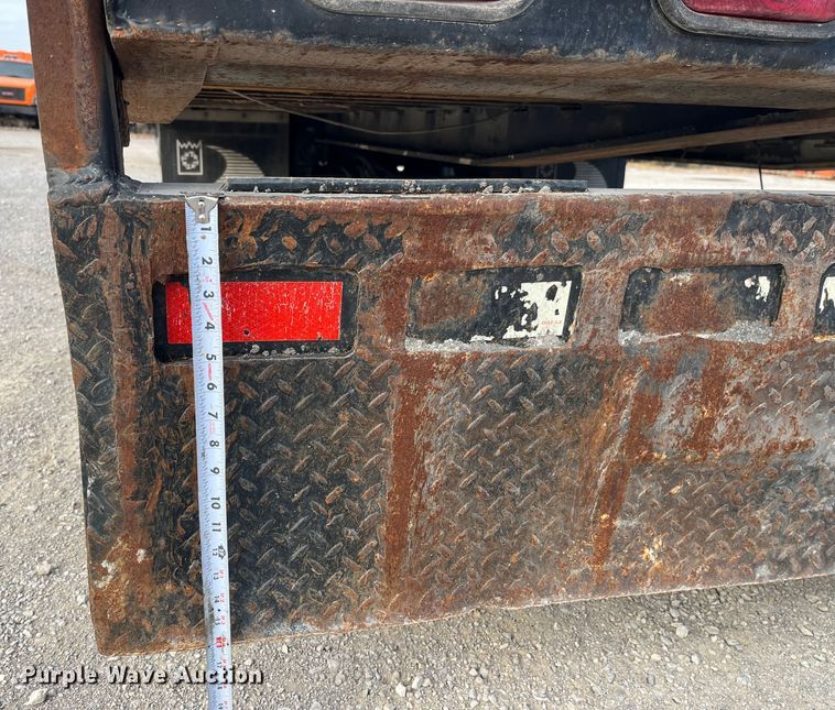 image for item MW9413 2006 Trail King TK40RB  tilt deck equipment trailer