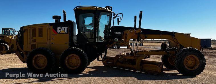 image for item DO8879 2011 Caterpillar 140M2 VHP  motor grader