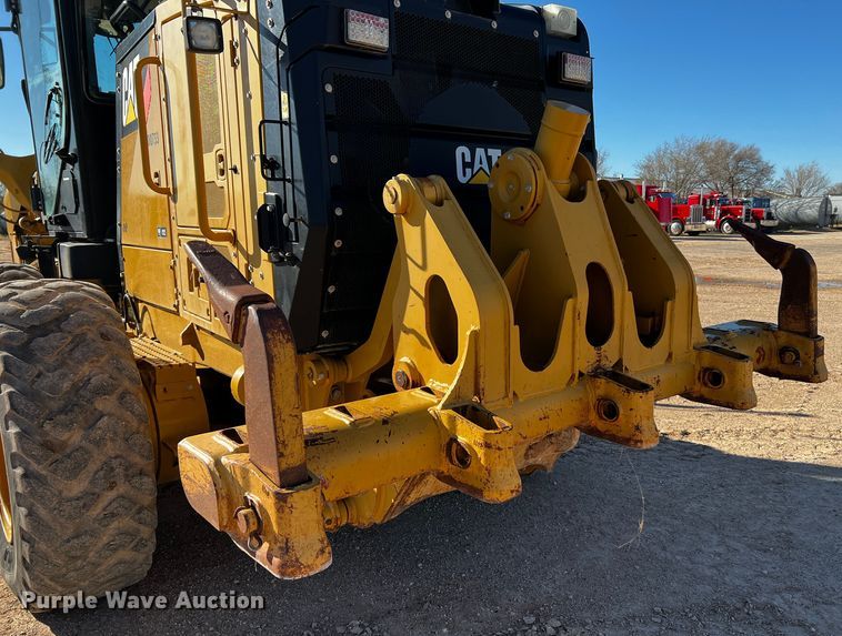 image for item DO8879 2011 Caterpillar 140M2 VHP  motor grader