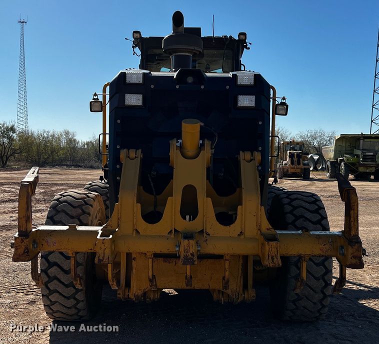 image for item DO8880 2013 Caterpillar 140M2 VHP Plus  motor grader