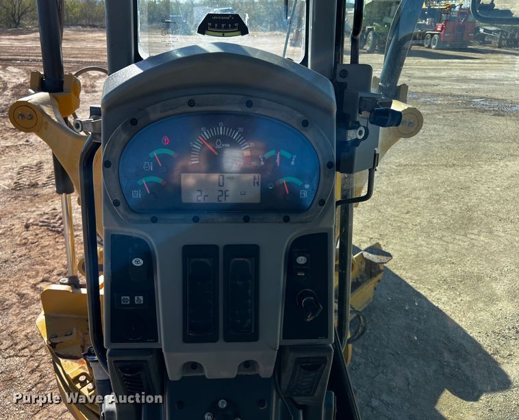 image for item DO8880 2013 Caterpillar 140M2 VHP Plus  motor grader