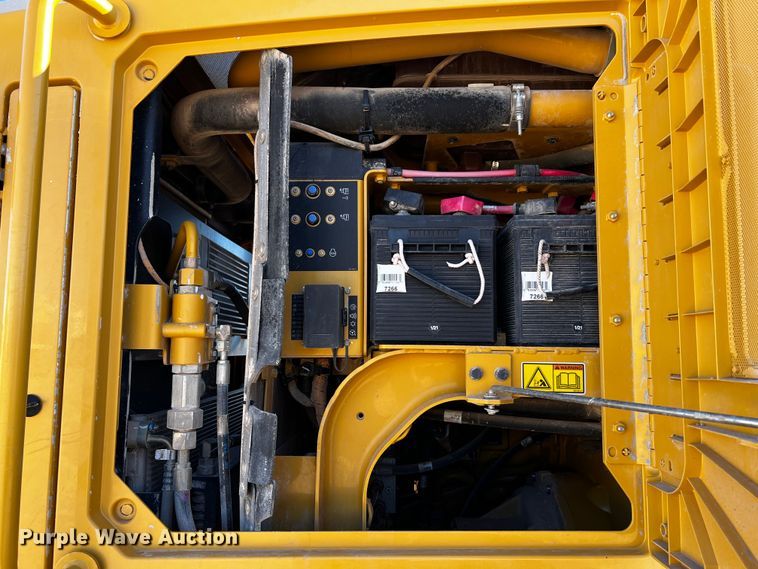 image for item DO8880 2013 Caterpillar 140M2 VHP Plus  motor grader