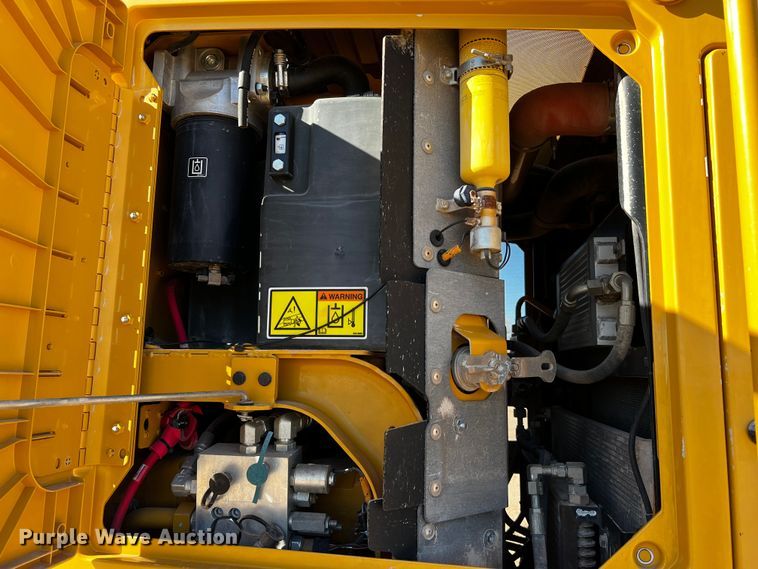 image for item DO8880 2013 Caterpillar 140M2 VHP Plus  motor grader