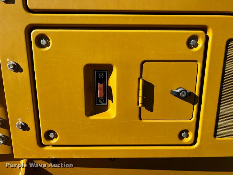 image for item DO8880 2013 Caterpillar 140M2 VHP Plus  motor grader