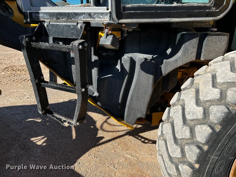 image for item DO8881 2012 Caterpillar 140M2  motor grader