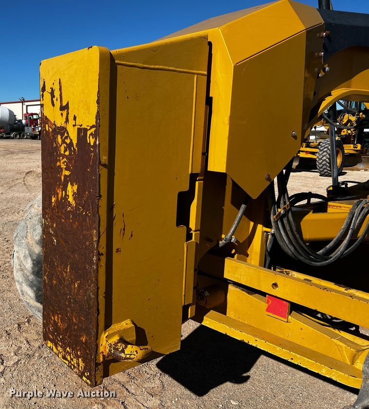 image for item DO8881 2012 Caterpillar 140M2  motor grader