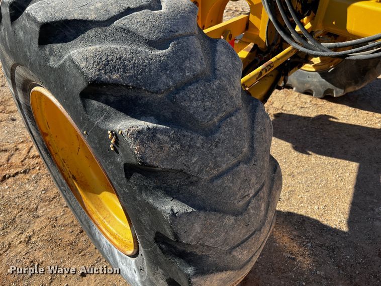 image for item DO8881 2012 Caterpillar 140M2  motor grader