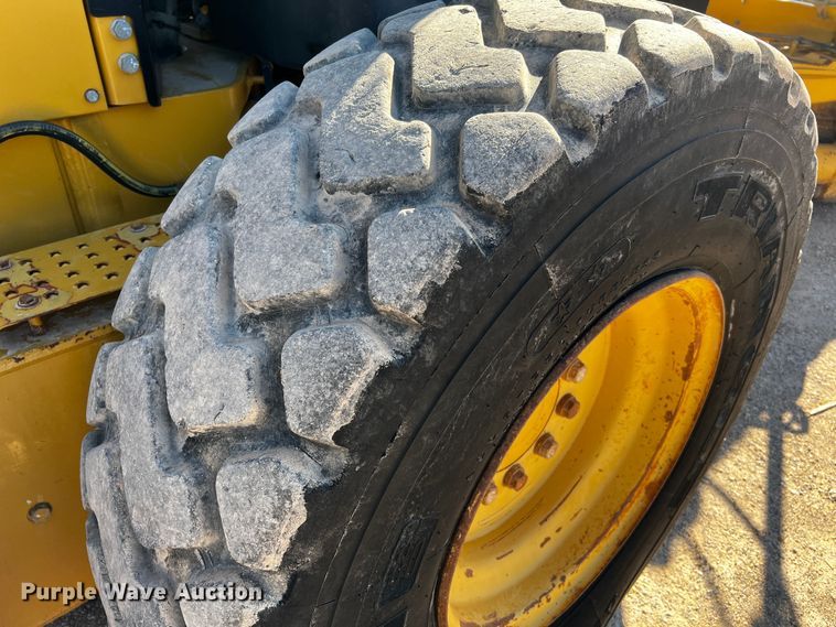 image for item DO8881 2012 Caterpillar 140M2  motor grader