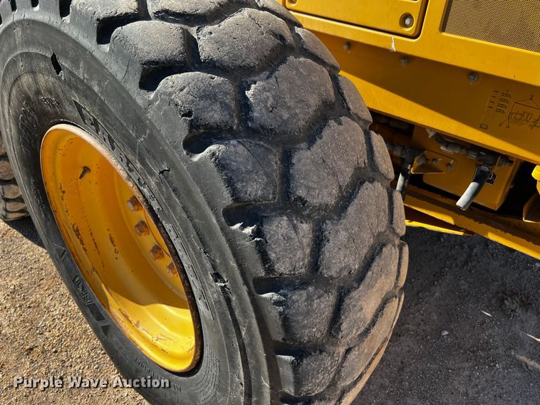 image for item DO8881 2012 Caterpillar 140M2  motor grader