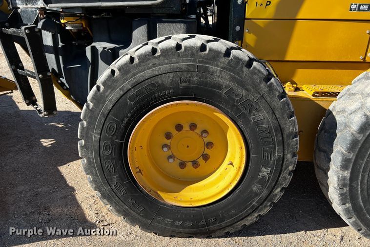 image for item DO8881 2012 Caterpillar 140M2  motor grader