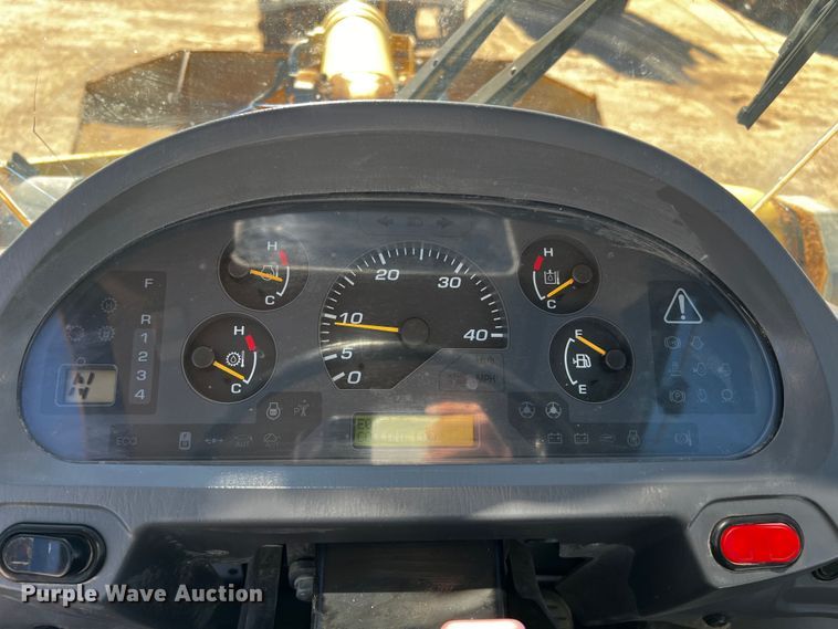 image for item DO8882 2010 Komatsu WA470-6  wheel loader