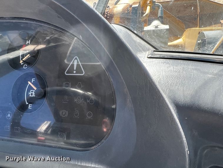 image for item DO8882 2010 Komatsu WA470-6  wheel loader