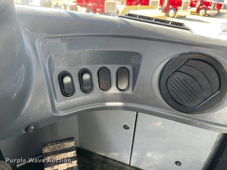 image for item DO8882 2010 Komatsu WA470-6  wheel loader