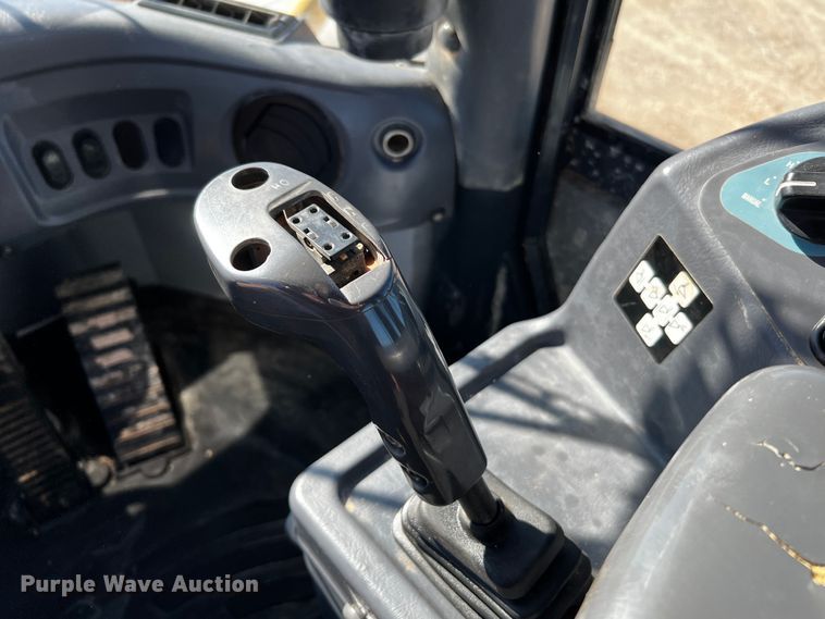 image for item DO8882 2010 Komatsu WA470-6  wheel loader