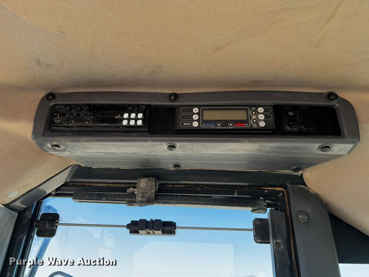 image for item DO8882 2010 Komatsu WA470-6  wheel loader