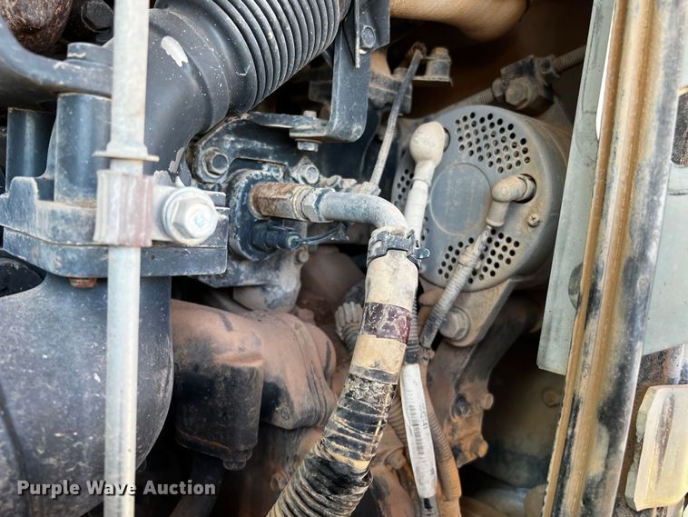 image for item DO8882 2010 Komatsu WA470-6  wheel loader