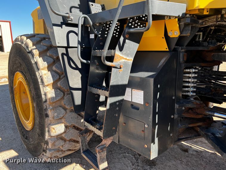 image for item DO8882 2010 Komatsu WA470-6  wheel loader