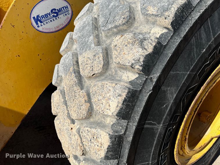 image for item DO8882 2010 Komatsu WA470-6  wheel loader