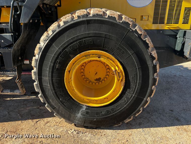 image for item DO8882 2010 Komatsu WA470-6  wheel loader