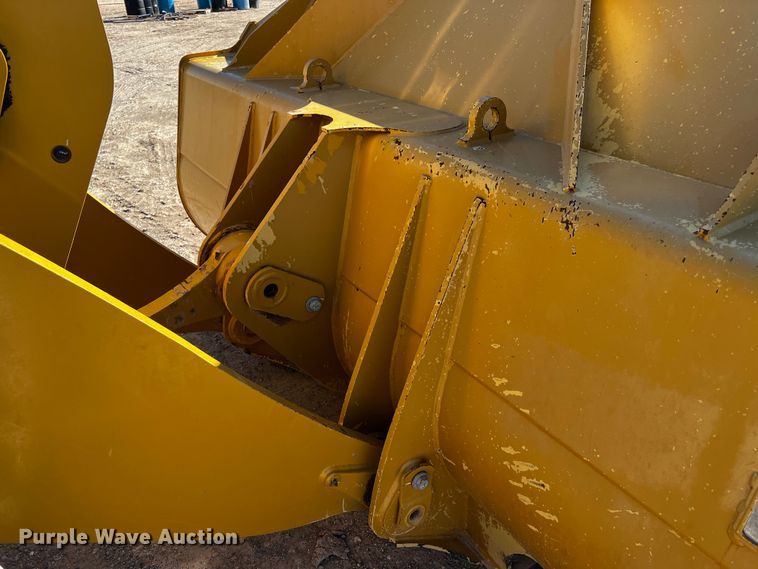 image for item DO8883 2020 Caterpillar 950M  wheel loader