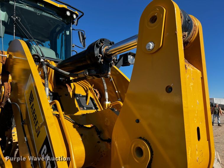 image for item DO8883 2020 Caterpillar 950M  wheel loader