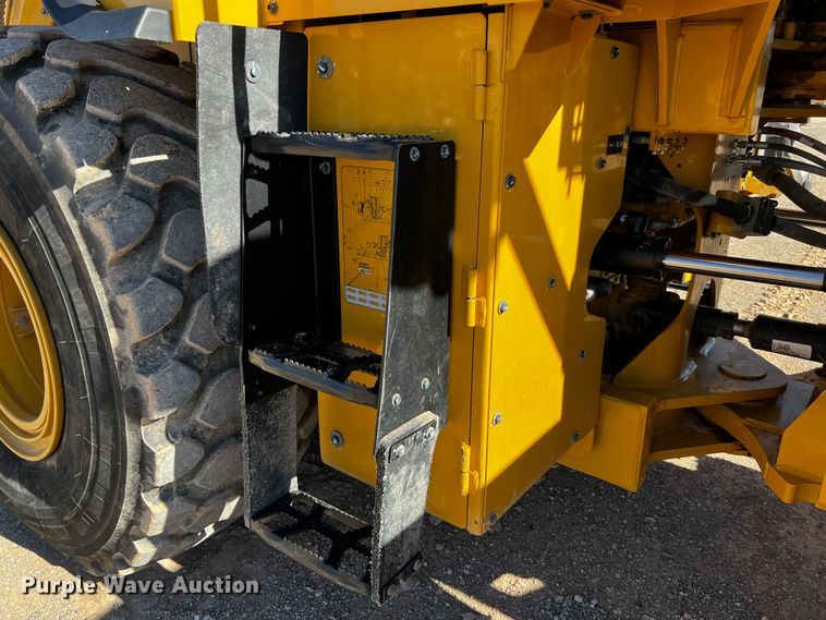 image for item DO8883 2020 Caterpillar 950M  wheel loader
