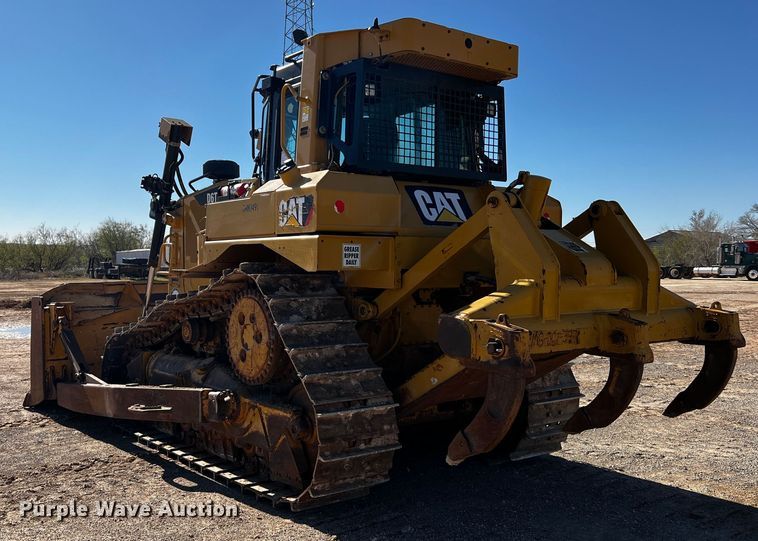 image for item DO8884 2014 Caterpillar D6T XL  dozer