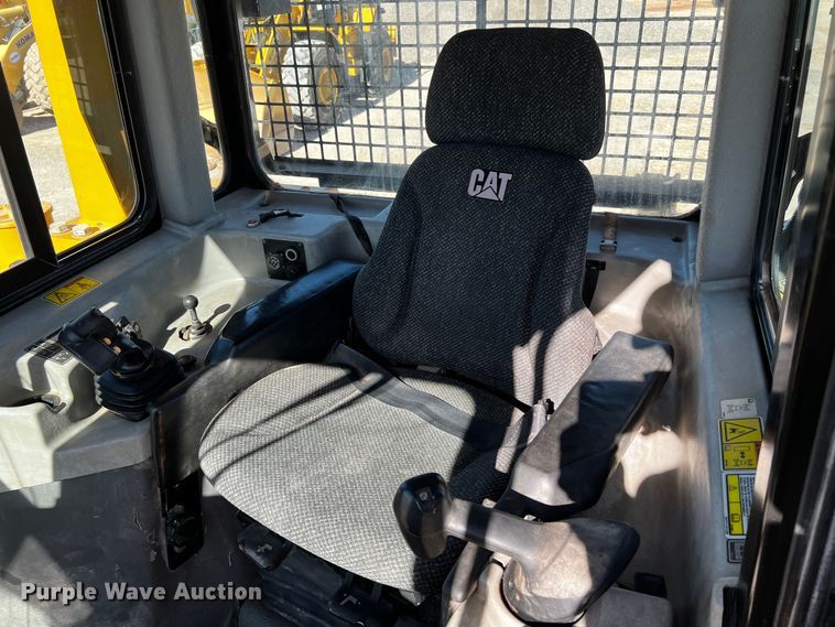 image for item DO8884 2014 Caterpillar D6T XL  dozer