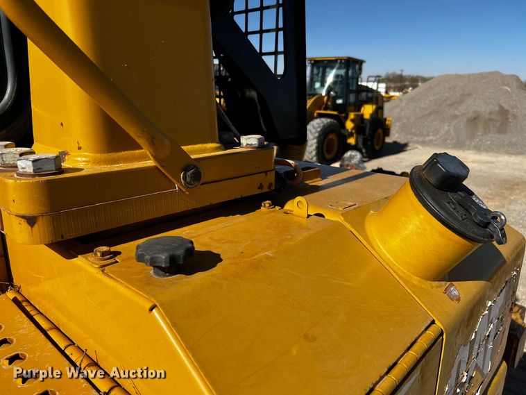 image for item DO8884 2014 Caterpillar D6T XL  dozer