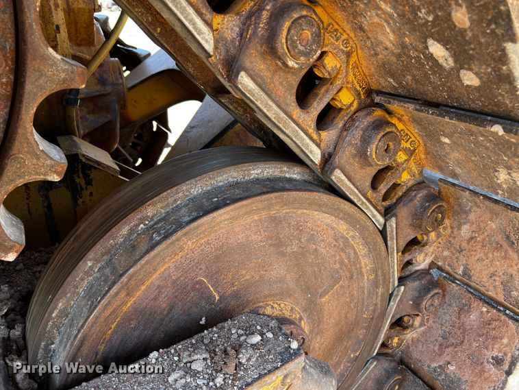 image for item DO8884 2014 Caterpillar D6T XL  dozer