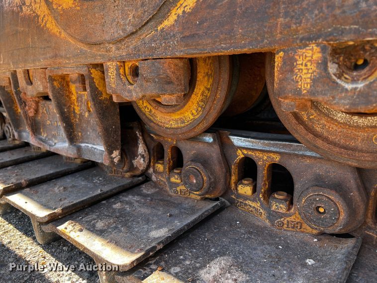 image for item DO8884 2014 Caterpillar D6T XL  dozer