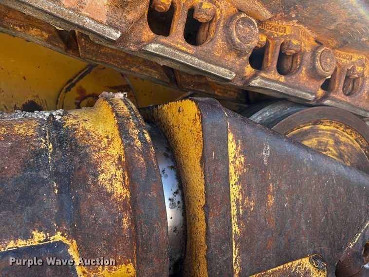 image for item DO8884 2014 Caterpillar D6T XL  dozer