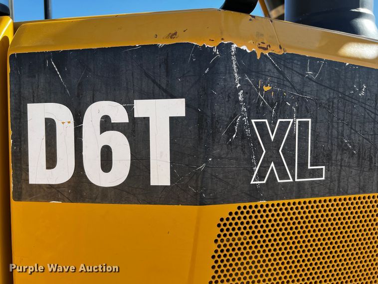 image for item DO8884 2014 Caterpillar D6T XL  dozer