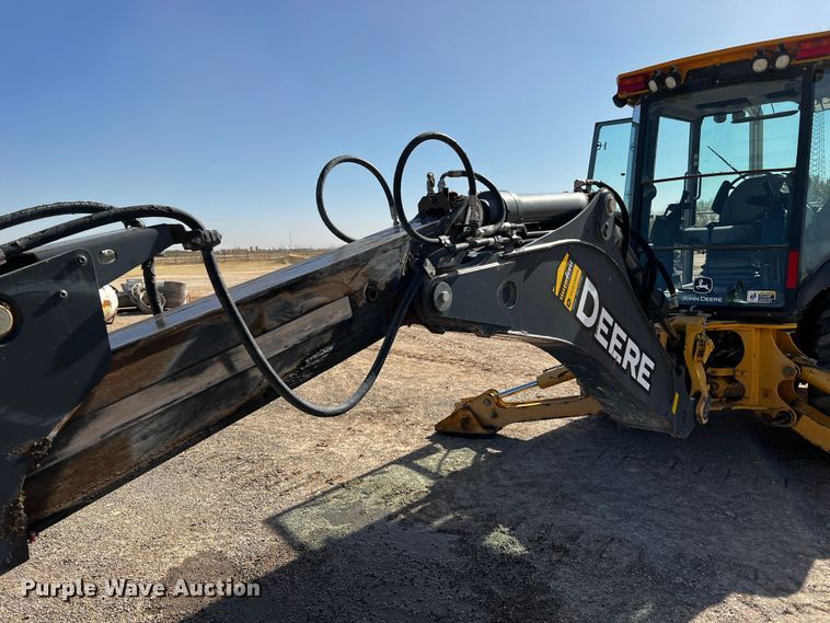 image for item DO8885 2014 John Deere 310SK  backhoe