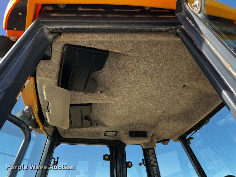 image for item DO8885 2014 John Deere 310SK  backhoe