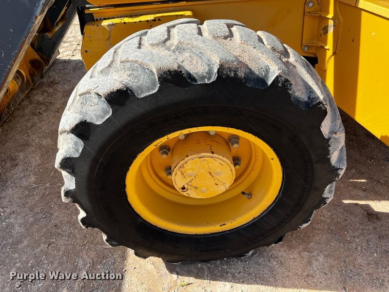 image for item DO8885 2014 John Deere 310SK  backhoe