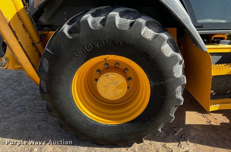 image for item DO8885 2014 John Deere 310SK  backhoe